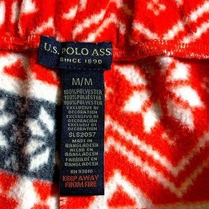 New Christmas polo pajamas height between 5’3-5’5 very soft lasting material